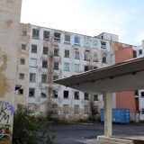 Lost Places | Frankfurt an der Oder | Das alte Polizeipräsidium | Innenhof Bürogebäude und Tankstelle | MK 2024 | Bild 15
